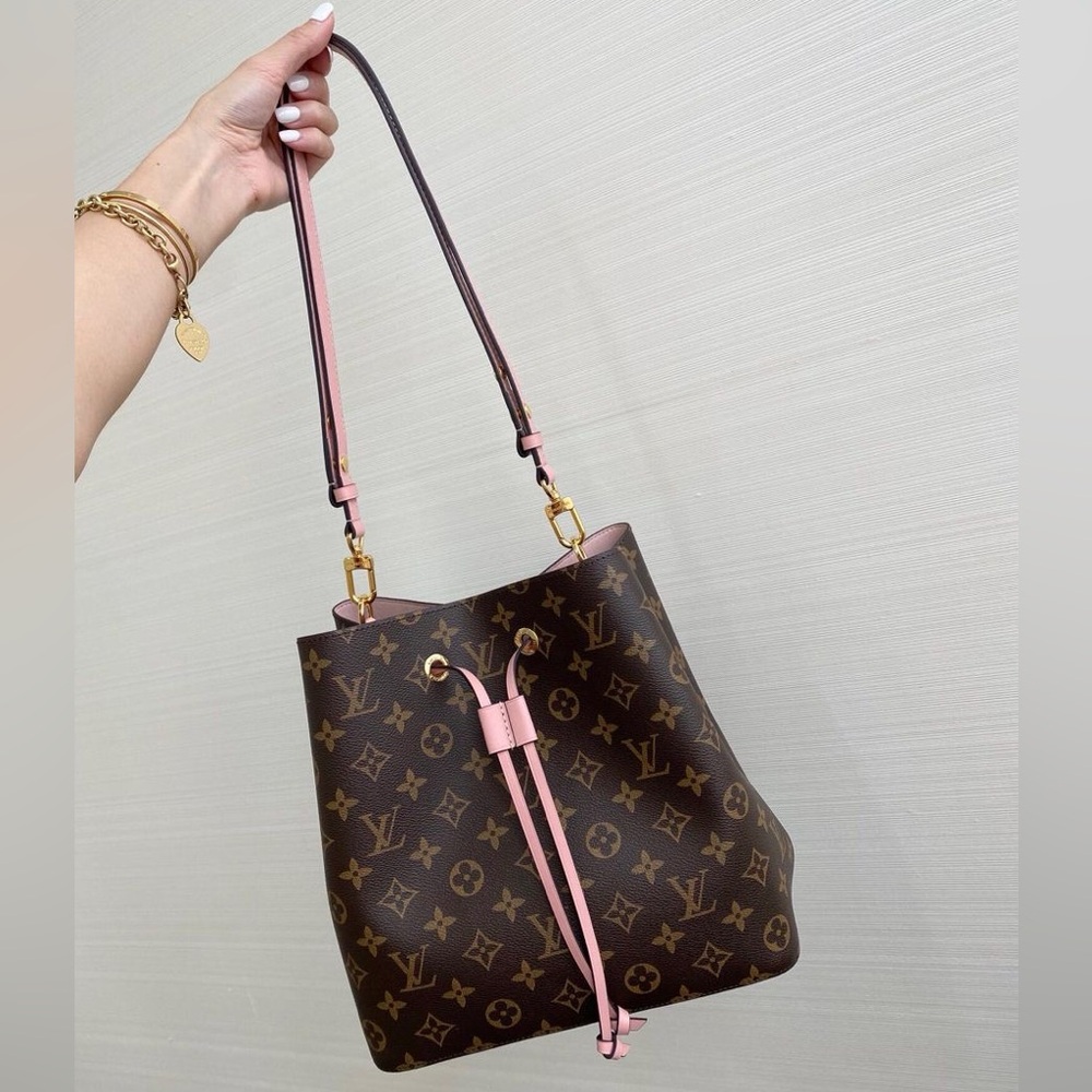Neo Noe Louis Vuitton Brown and Pink Shoulder Bag